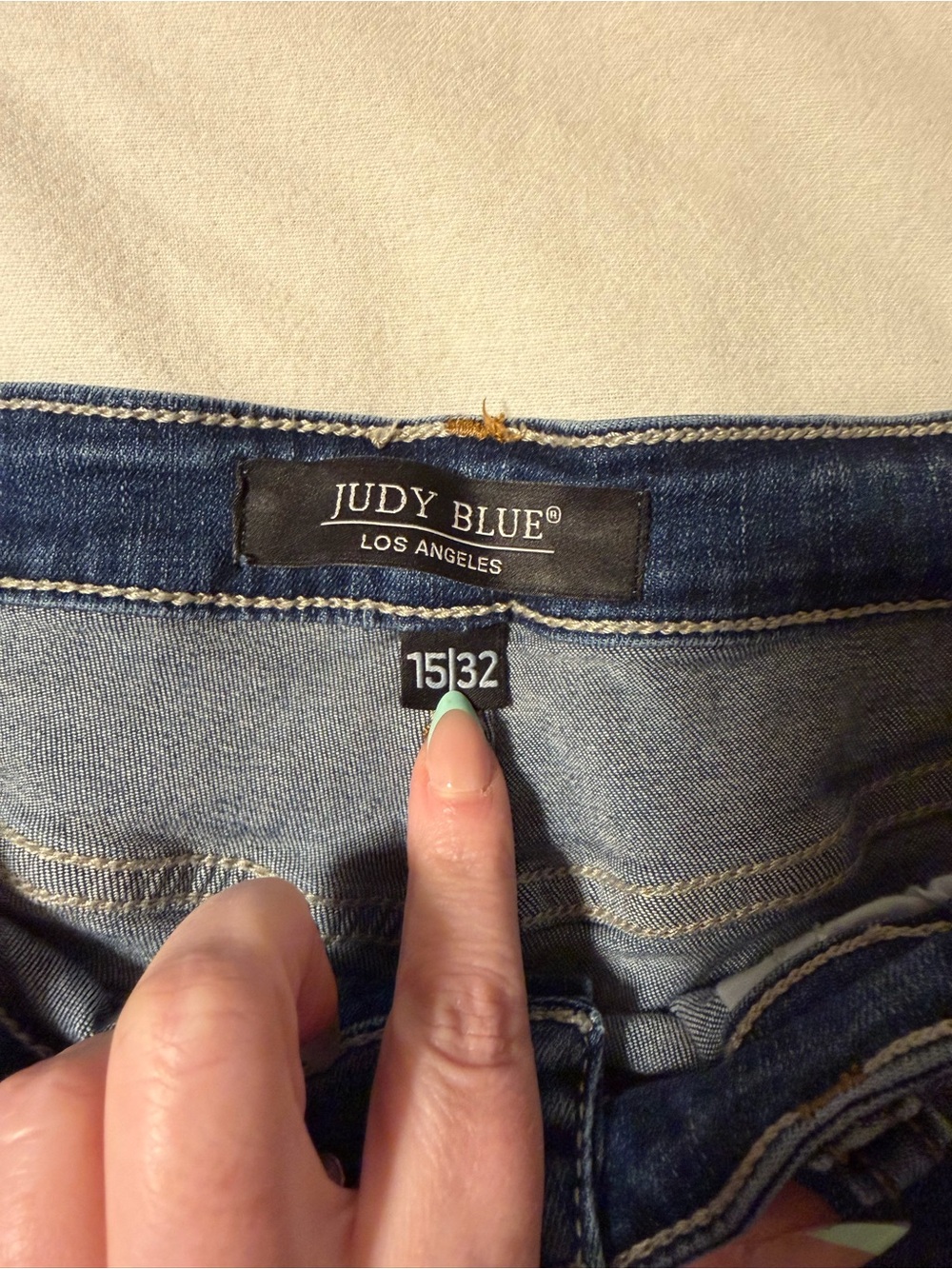 Judy Blue Straight Fit Denim Jeans Size 15/32 - Picture 5 of 6